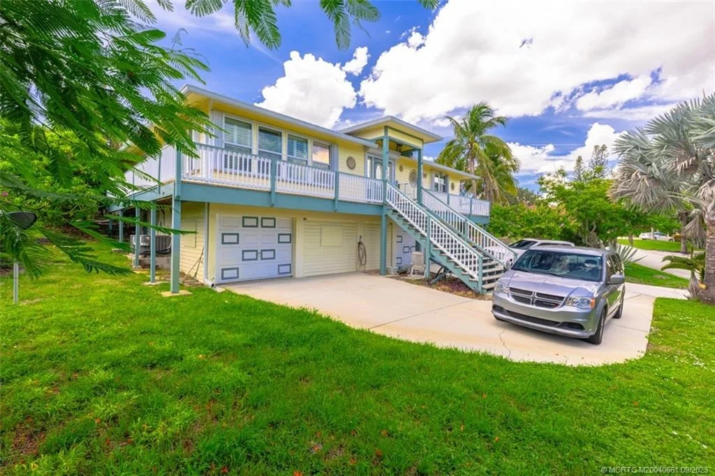 Photo of 1296 NE Oceanview Circle