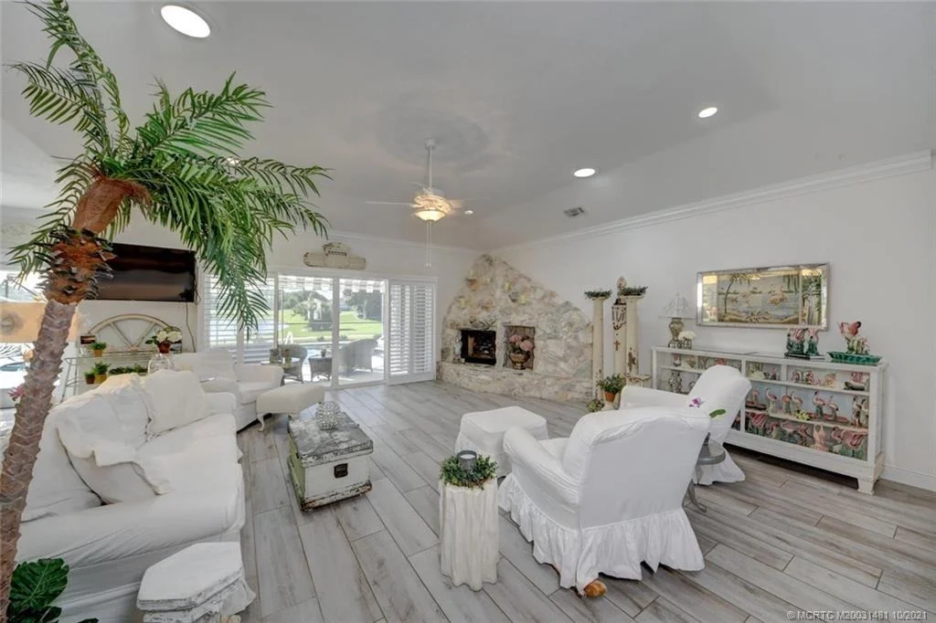 Photo of 2985 Conifer Drive