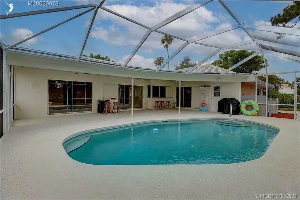Photo of 3621 SE Court Drive