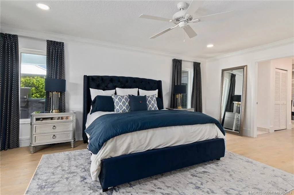 Photo of 6741 SE Harbor Circle