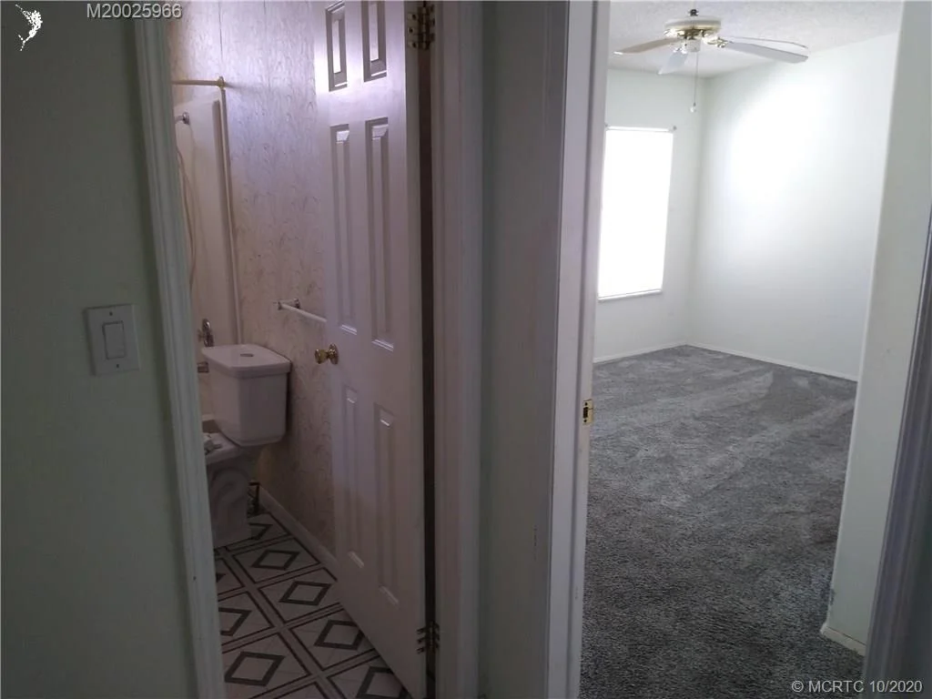 Photo of 131 SE Paradise Pl Place