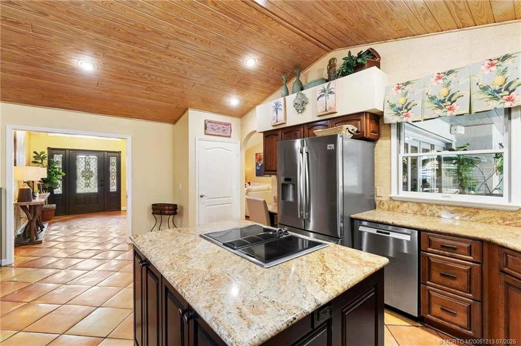 Photo of 2087 SW Danforth Circle