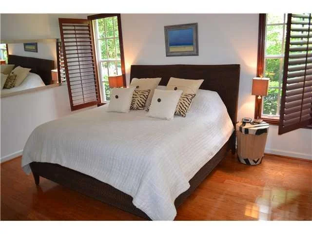 Photo of 2 CASTLE HILL Way