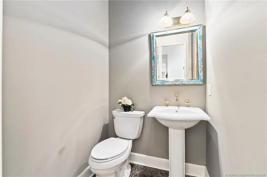 Photo of 12 Oakwood Drive