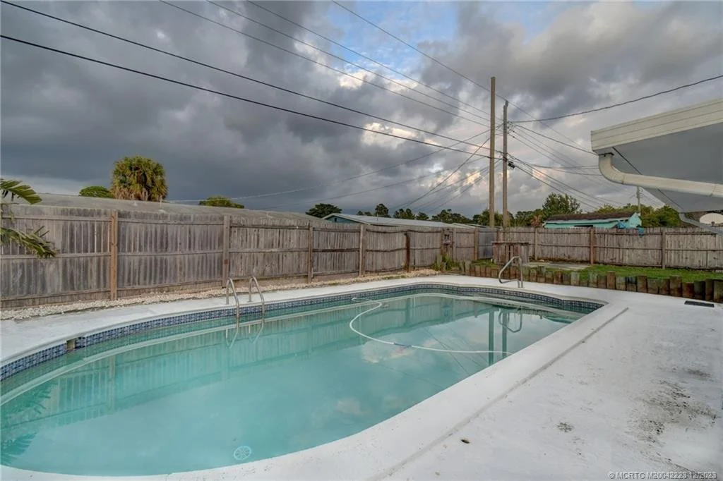 Photo of 1415 NE Silver Maple Way