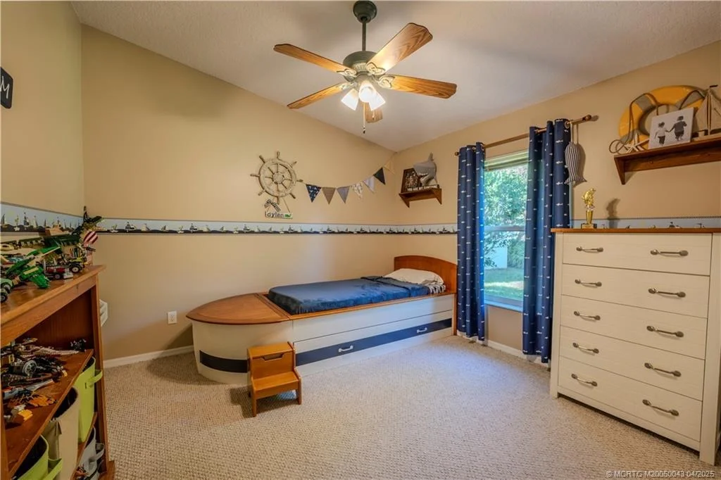 Photo of 1945 SE Emerald Court