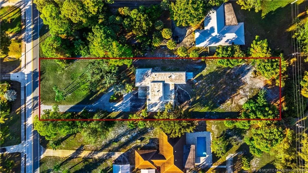 Photo of 1103 NW Pine Lake Drive