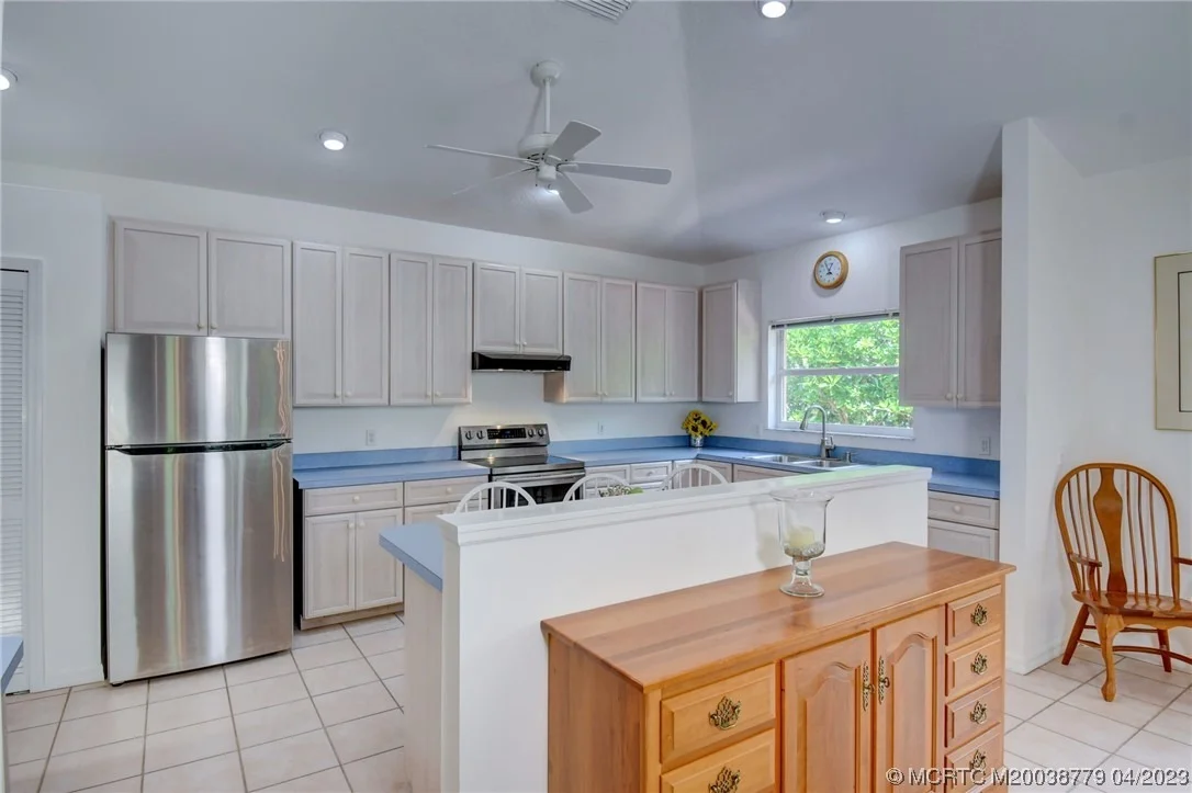 Photo of 5041 SE Bent Wood Drive