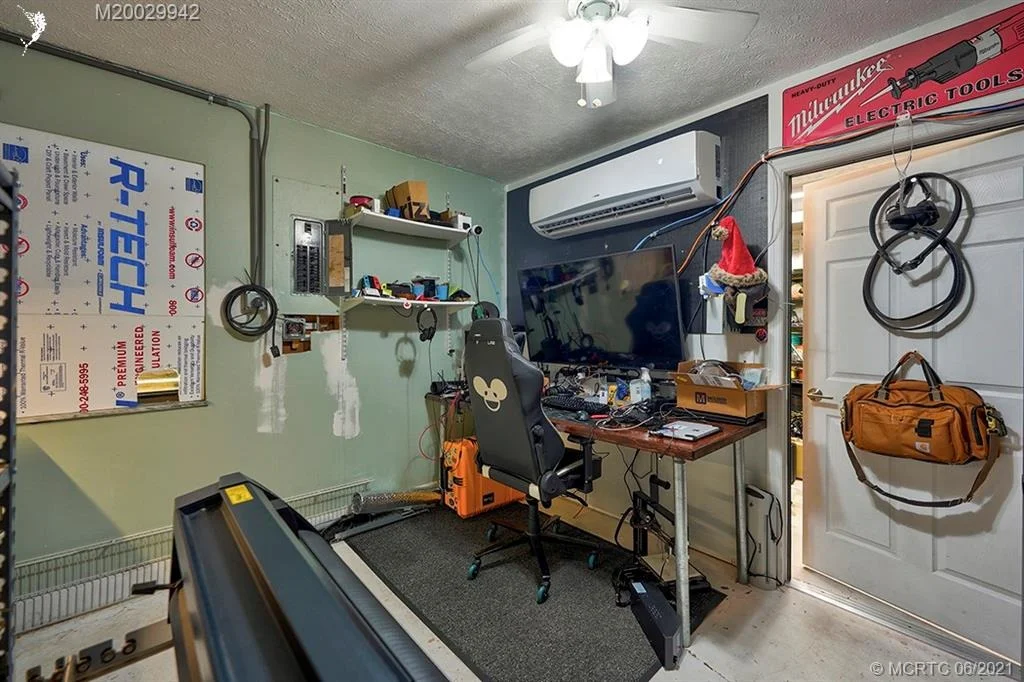 Photo of 2923 SE Bamboo Street
