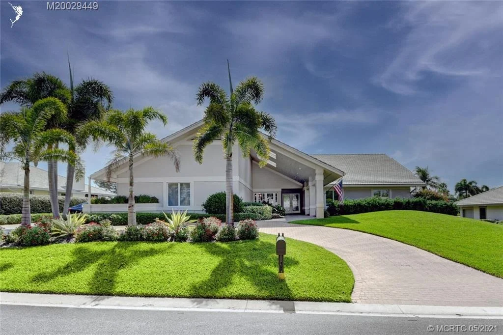 Photo of 6266 SE Oakmont Place
