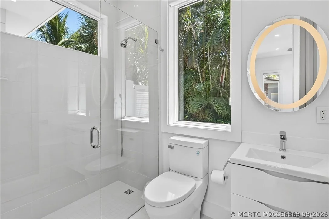 Photo of 7037 SE Harbor Circle