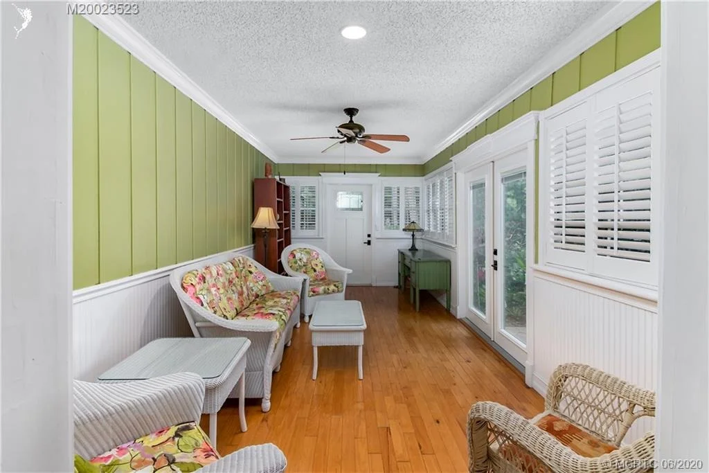 Photo of 1516 SE Mango Place