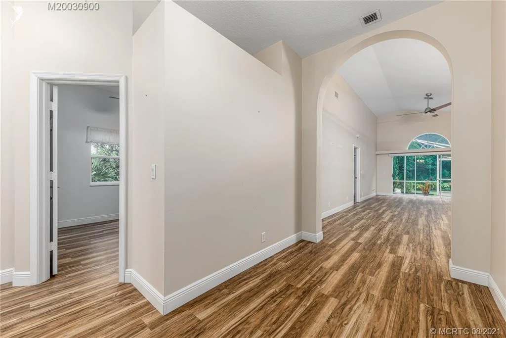 Photo of 7204 SE Seagate Lane