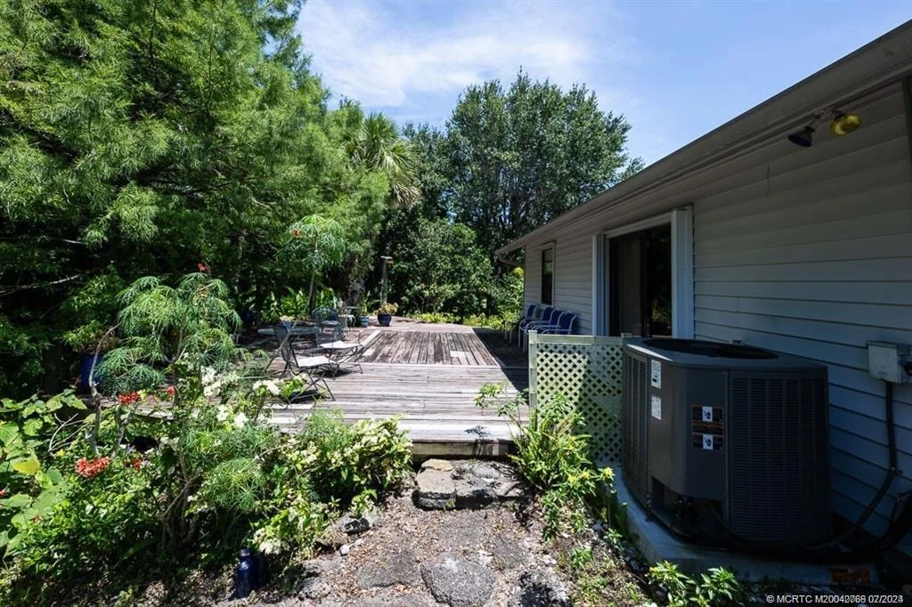 Photo of 700 NW North River Drive