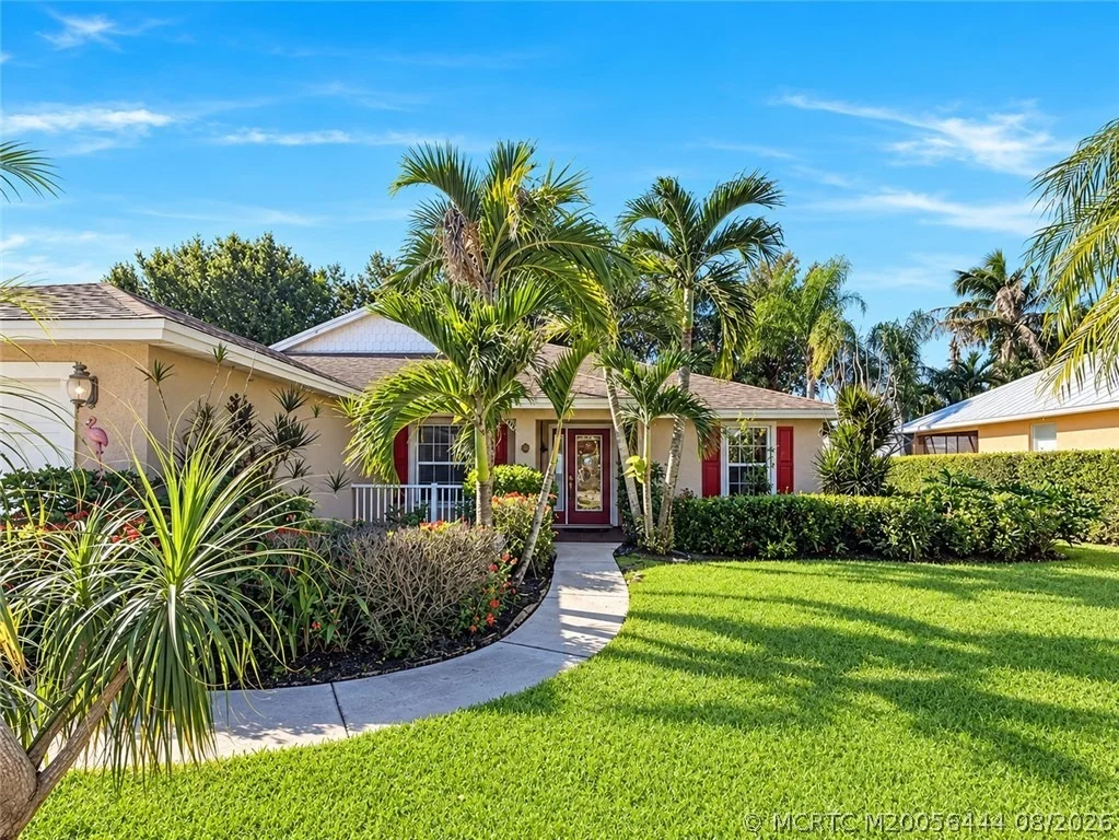 Photo of 446 NE Vanda Terrado