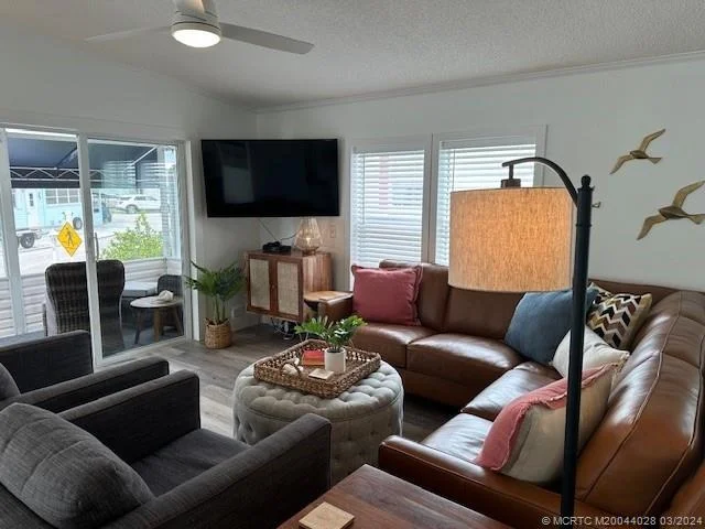 Photo of 496 Nettles Boulevard