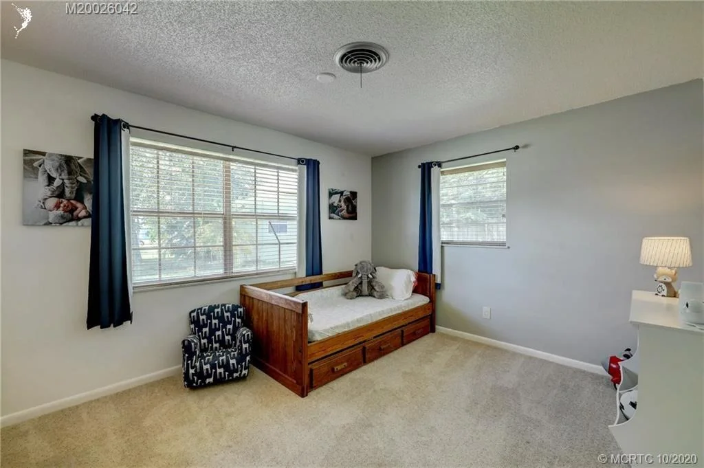 Photo of 1123 SE Alamanda Lane