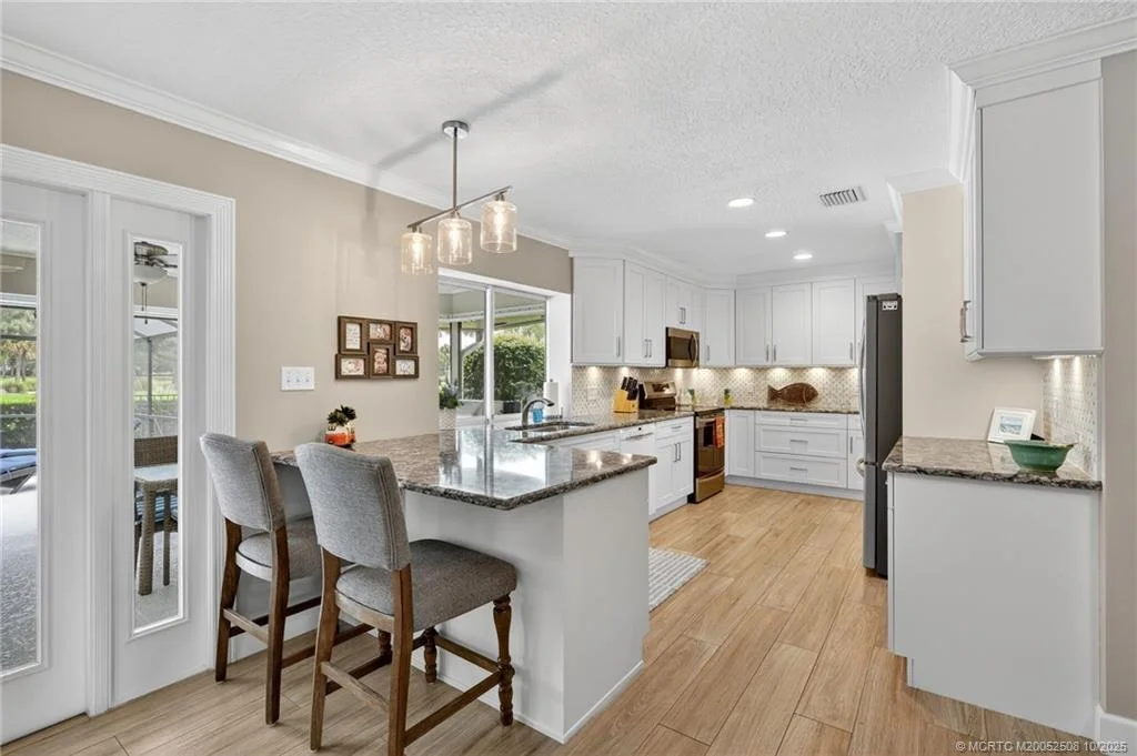 Photo of 3353 SE Fairway E