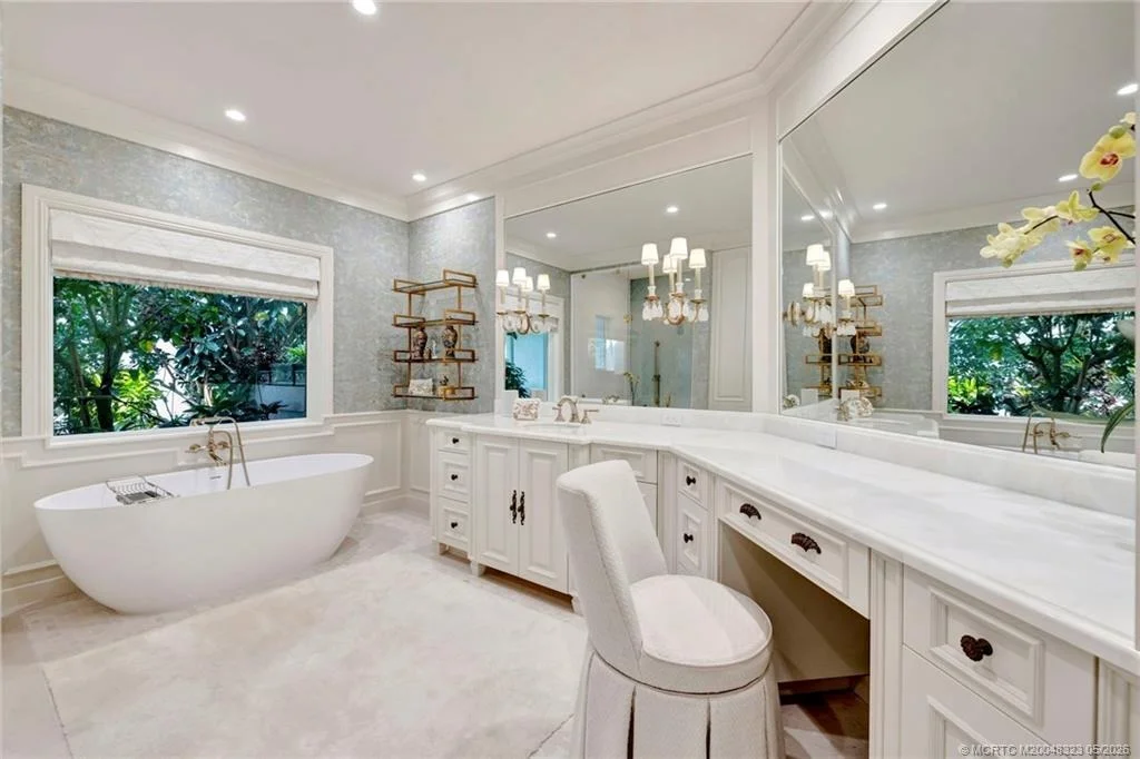 Photo of 2995 SE Dune Drive