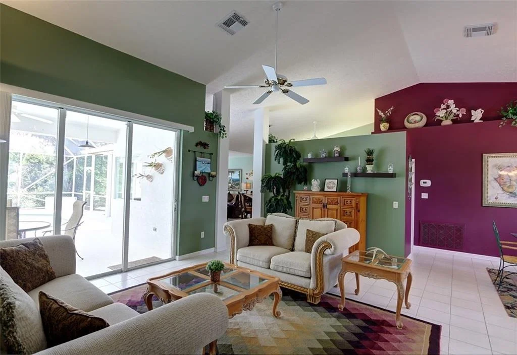 Photo of 1905 SE EMERALD Court