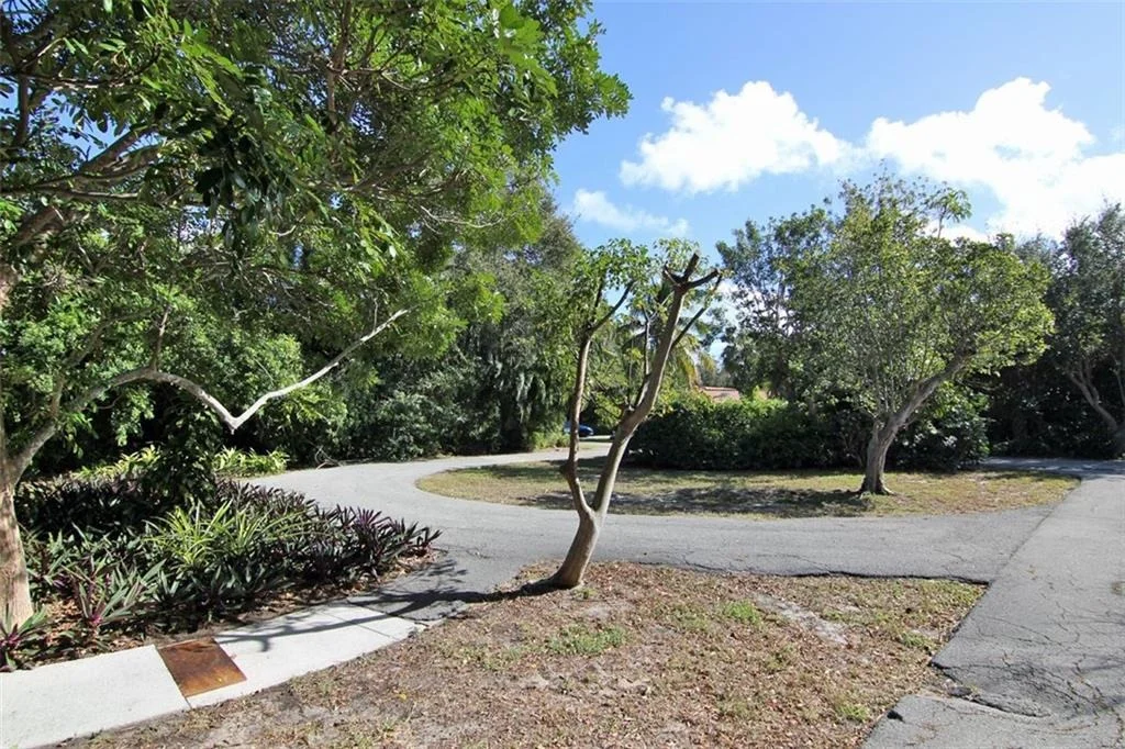 Photo of 22 Ridgeview Road N