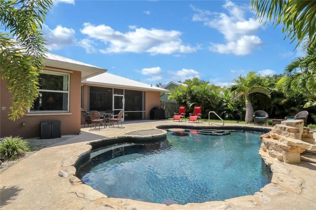 Photo of 4310 SE Bayshore Terrace