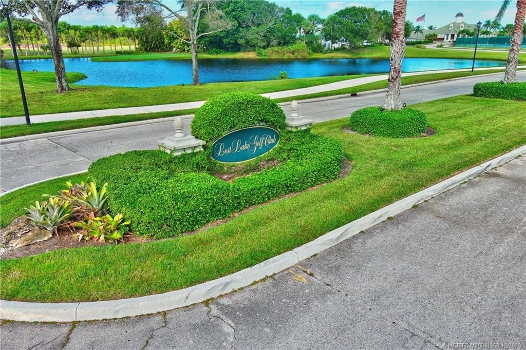 Photo of 7916 SE Double Tree Drive