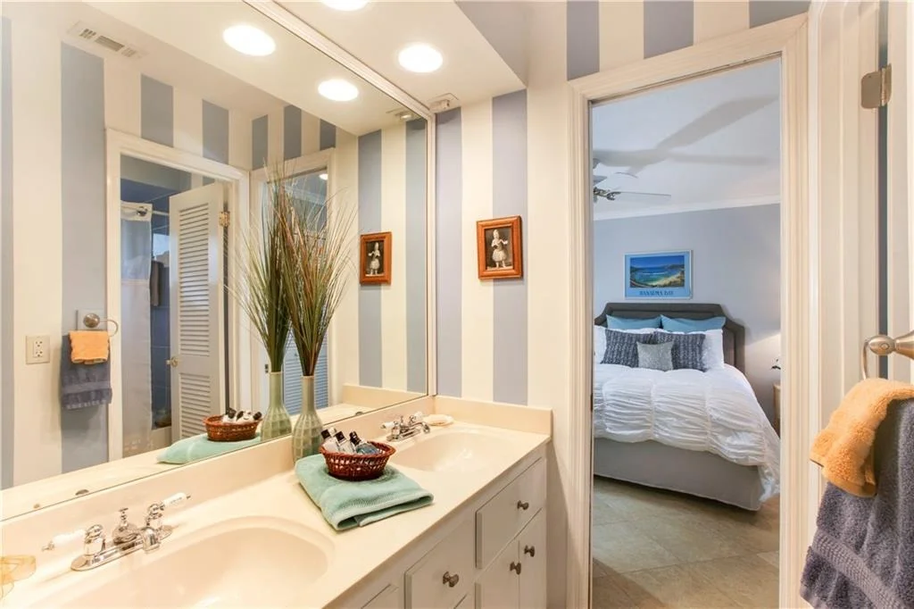 Photo of 2 Palm Court