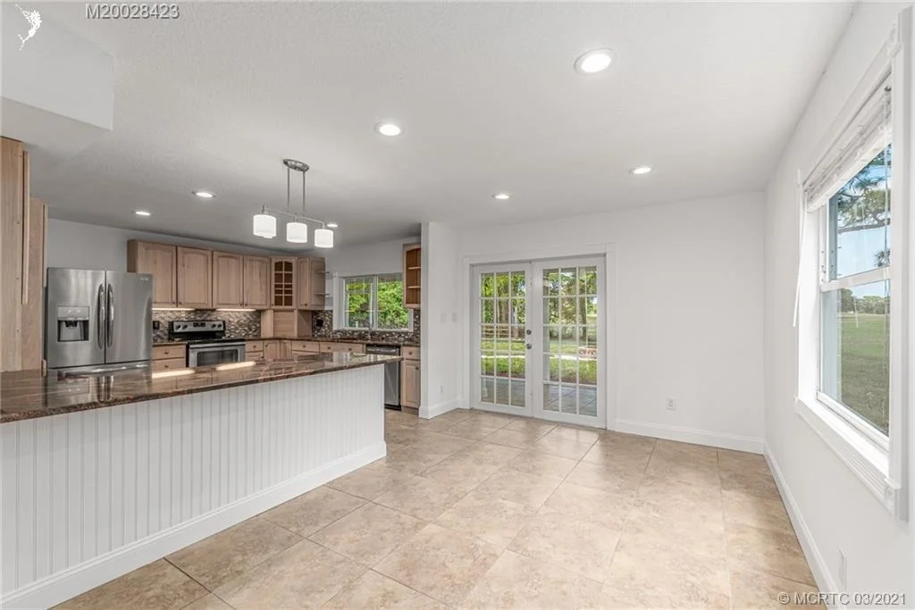Photo of 1535 NW Quail Circle