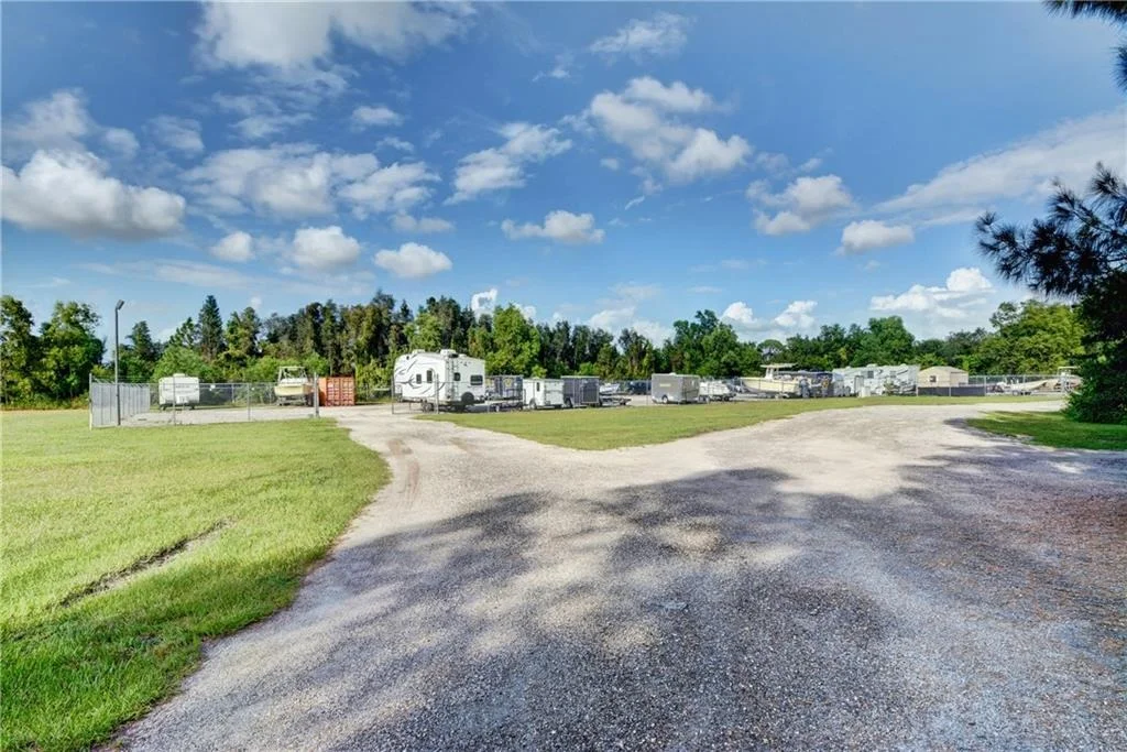 Photo of 864 SE Waterside Way