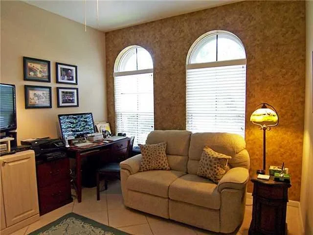 Photo of 4503 NW Red Maple Drive