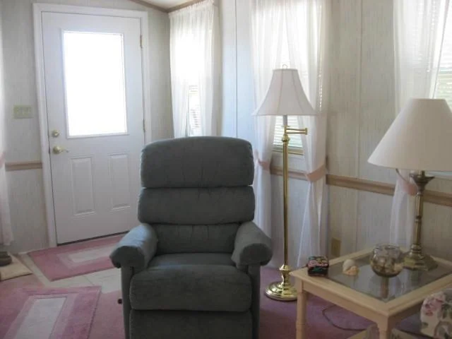 Photo of 344 NETTLES Boulevard