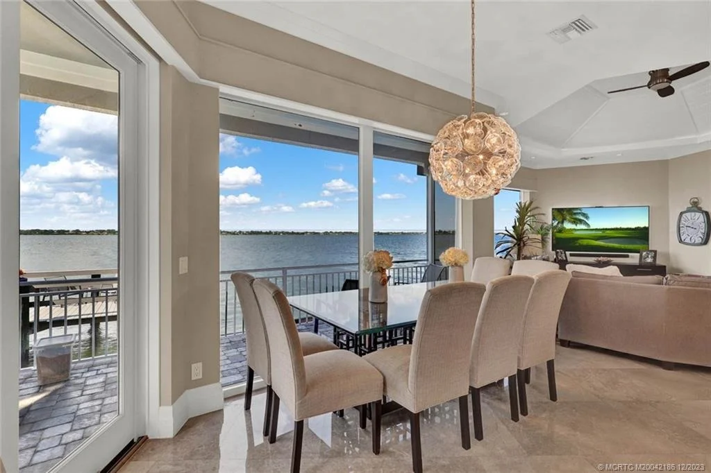 Photo of 58 Nettles Boulevard