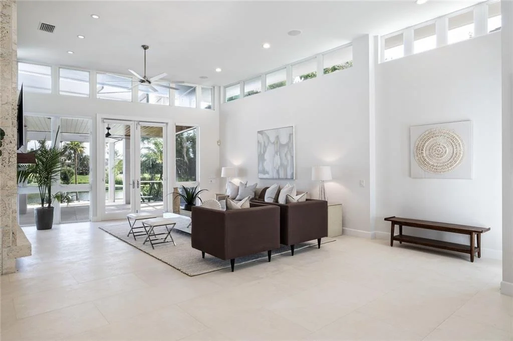 Photo of 7023 SE Harbor Circle