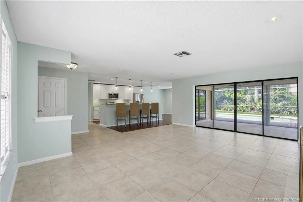 Photo of 3131 SE Fairway W