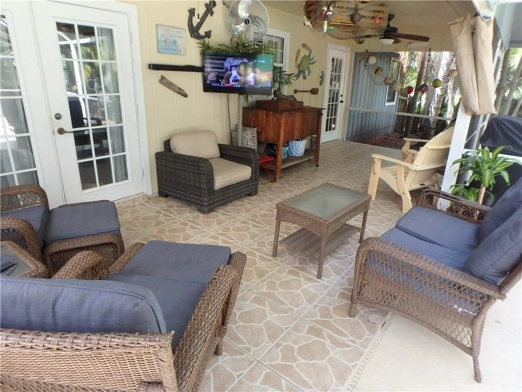 Photo of 804 NW North River Drive