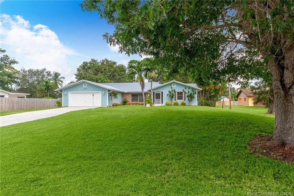 Photo of 1707 SW Buckskin Trail