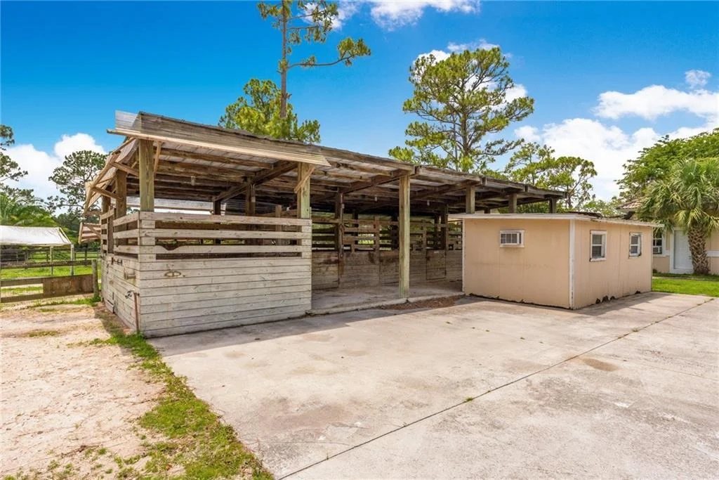 Photo of 1701 SE Ranch Road