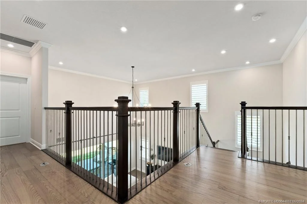 Photo of 5083 SW Winchester Drive