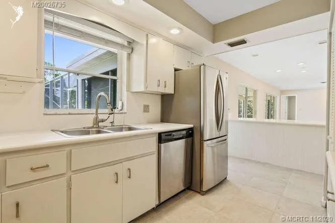 Photo of 3921 SE FAIRWAY W