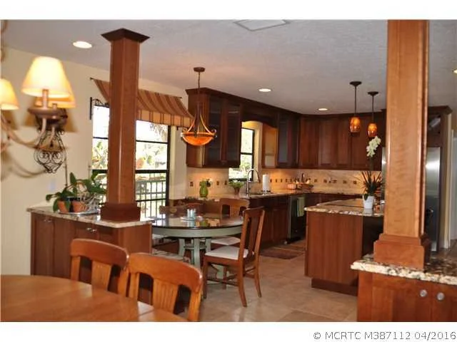 Photo of 1091 SE Buttonwood Circle