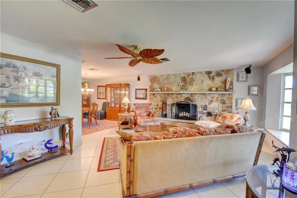 Photo of 4893 SE Pilot Way