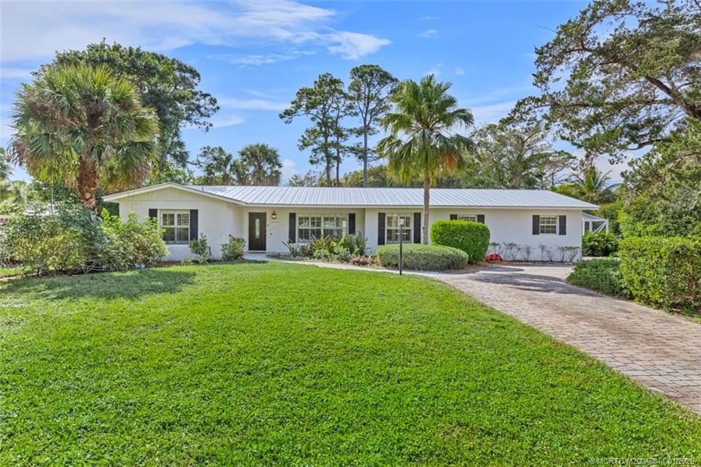 Photo of 2874 NE Rosetree Drive