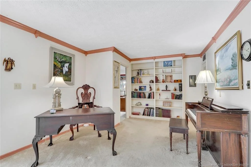 Photo of 3611 SE Fairway W
