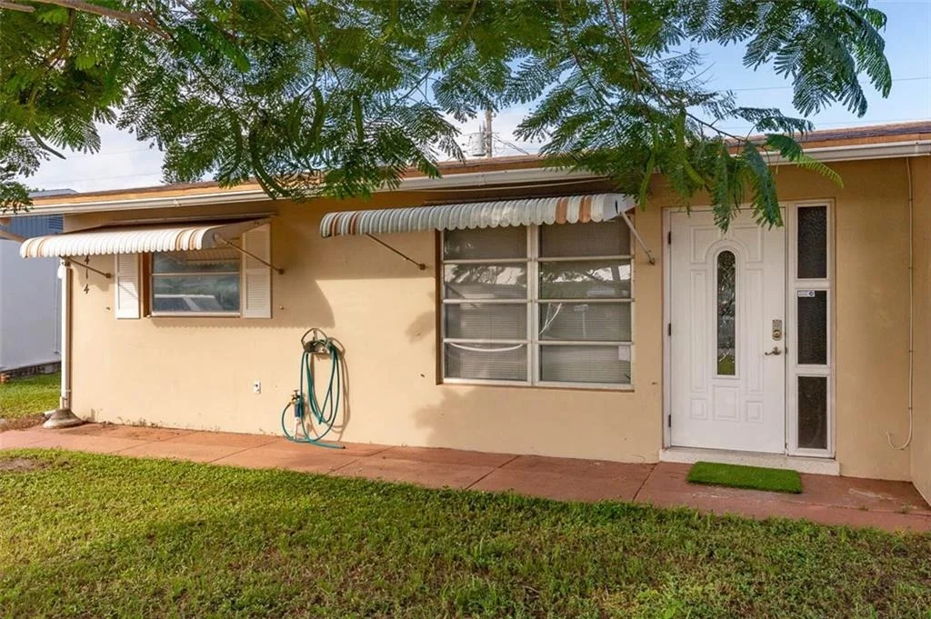 Photo of 414 SE Fini Drive