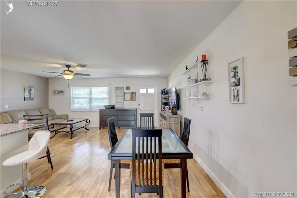 Photo of 1292 SE Madison Avenue