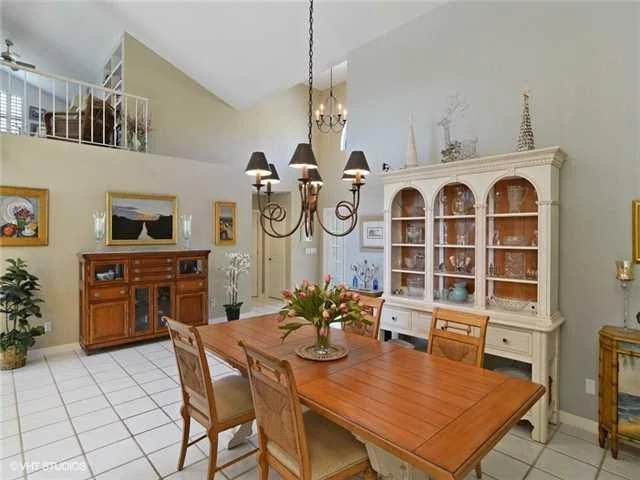 Photo of 6949 SE Harbor Circle