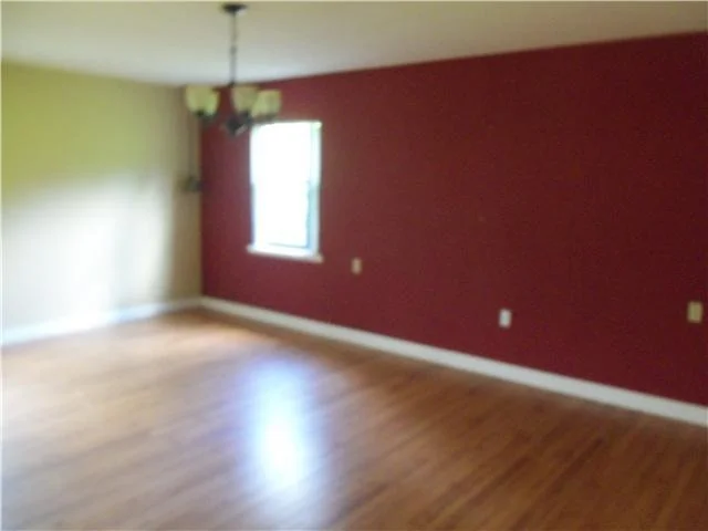 Photo of 8020 SE River Lane