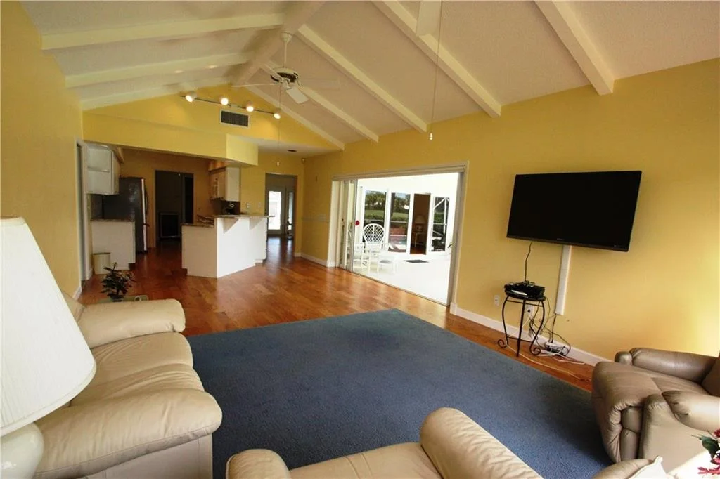 Photo of 3041 SE Fairway W
