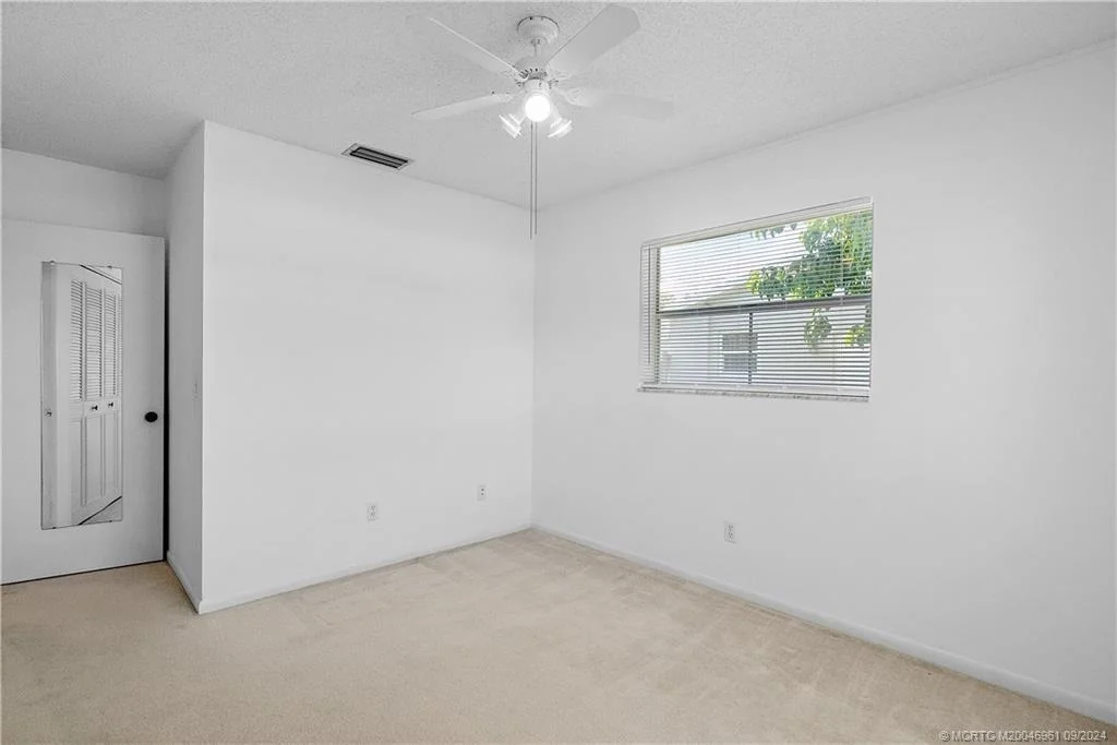 Photo of 1098 NW 13th Street
